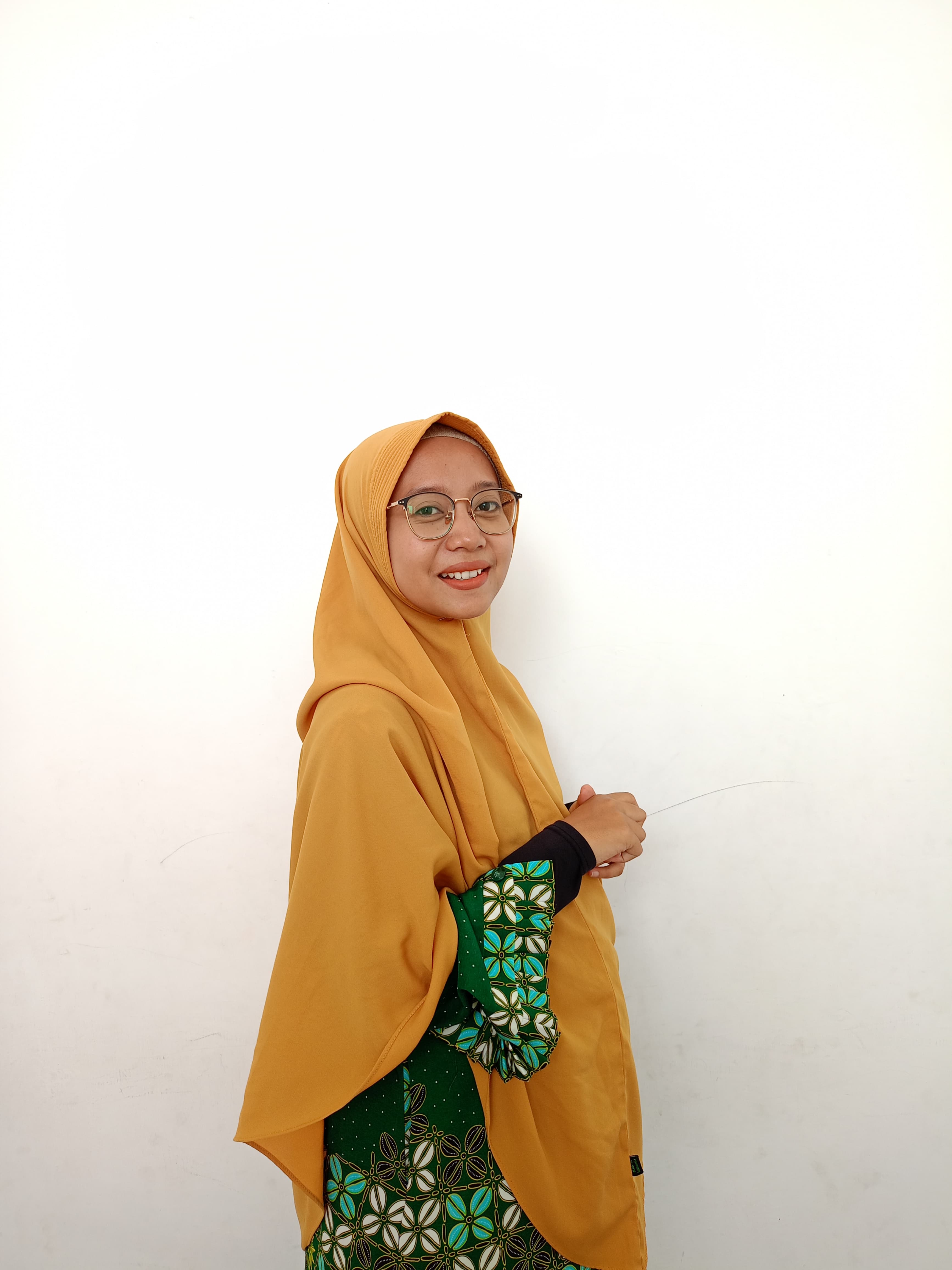 Nida Alfi Rossiva, S.Pd